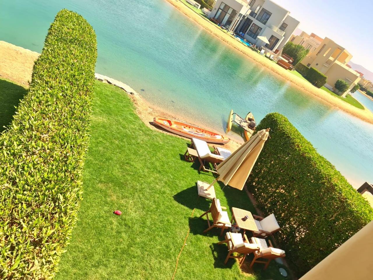 Zee Heaven Villa *